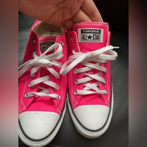 Hot Pink Cons Ladies 8.5 💖